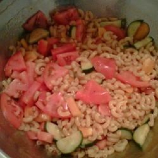 Sweet and Tangy Summer Macaroni Salad