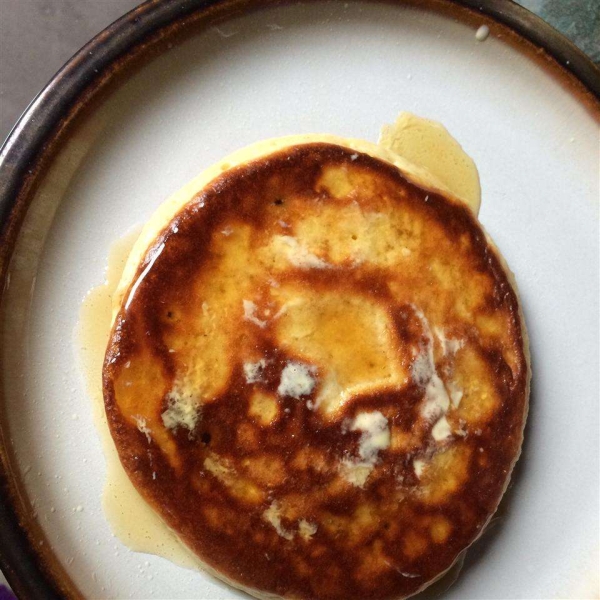 Easy Eggnog Pancakes
