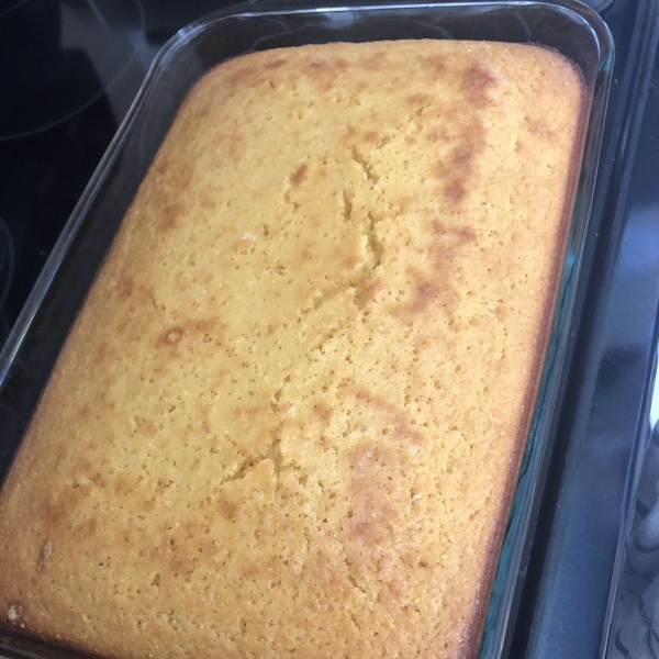 Sweet Cornbread Cake