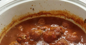 Slow Cooker Mozzarella-Stuffed Turkey Meatballs