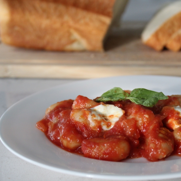 Gnocchi with Tomato Sauce and Mozzarella