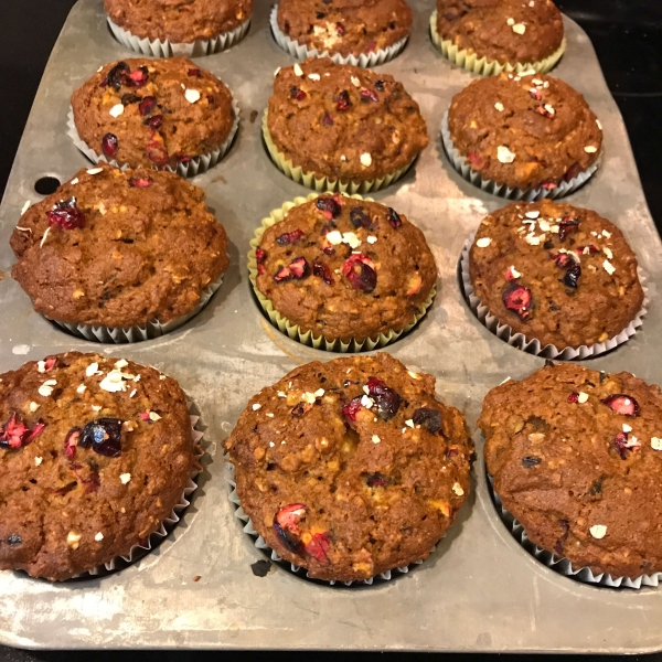 Healthy Pumpkin Cranberry Muffins