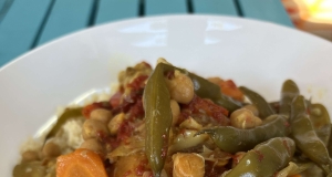 Slow Cooker Mediterranean Chicken and Vegetables