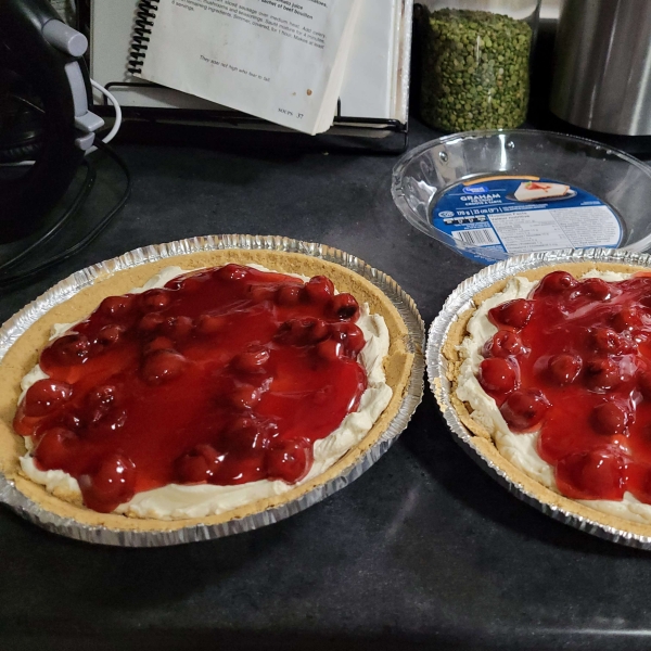 No-Bake Cheesecake with Cool Whip