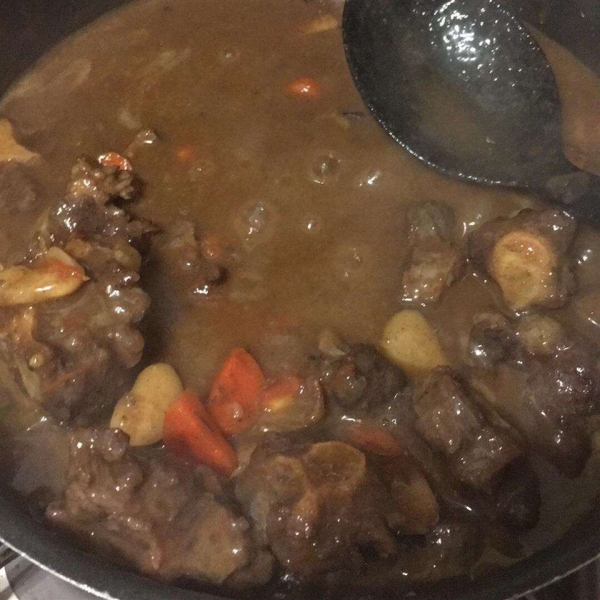 Spanish-Style Oxtail Stew