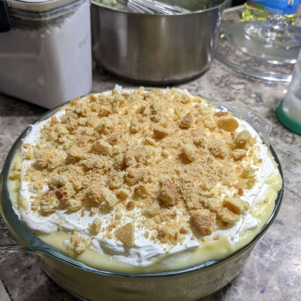 Homemade Banana Pudding with Whipped Cream Topping