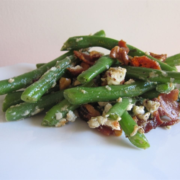 Green Beans with Blue Cheese