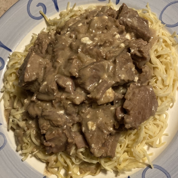 Slow Cooker Beef Stroganoff