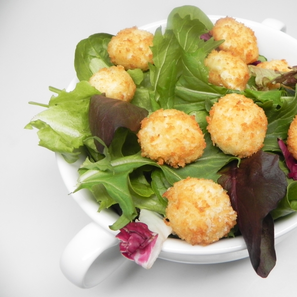 Arugula Salad with Fried Goat Cheese