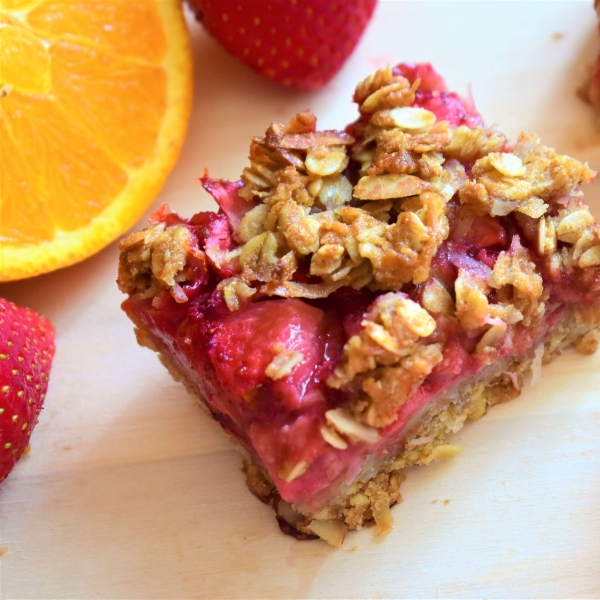 Strawberry-Orange Oatmeal Bars