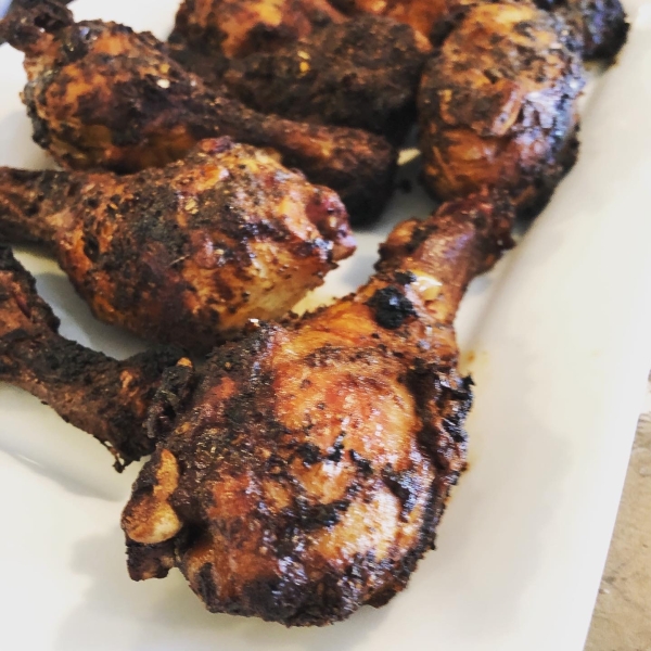 Fabienne's Barbecued 'Papcinna' Drumsticks