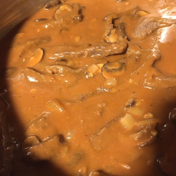 Nana's Beef Stroganoff