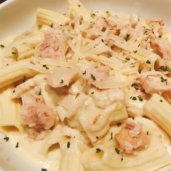 Tuna Alfredo with Penne Pasta