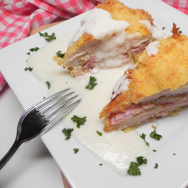 Swiss Cheese Sauce for Chicken Cordon Bleu