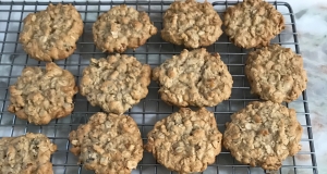 Healthier Soft Oatmeal Cookies