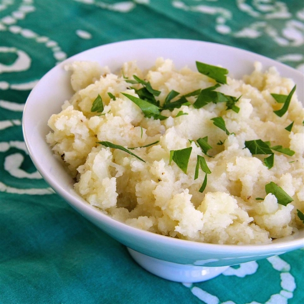 Mashed Cauliflower with Coconut Milk