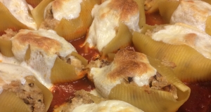 Cheese and Bacon-Stuffed Pasta Shells