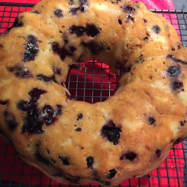 Better-Than-Starbucks® Blueberry Pound Cake