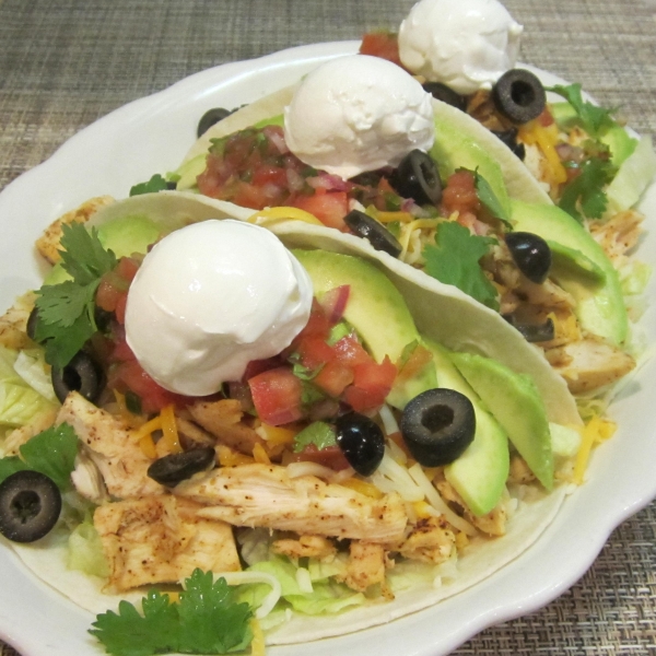 Steve's Roasted Chicken Soft Tacos