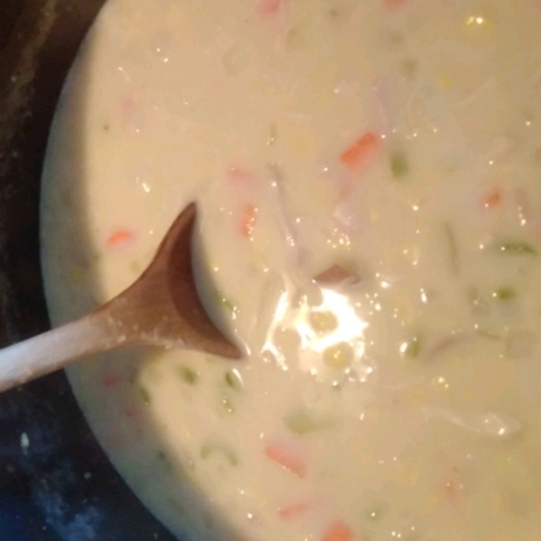 Easy Chicken and Corn Chowder