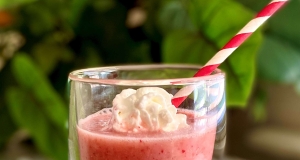 Delicious, Healthy Strawberry Shake