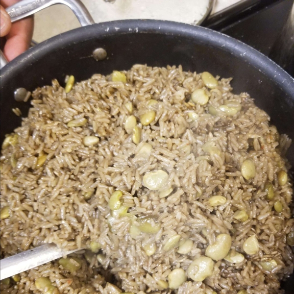 Diri ak Djon Djon (Haitian Black Mushroom Rice)