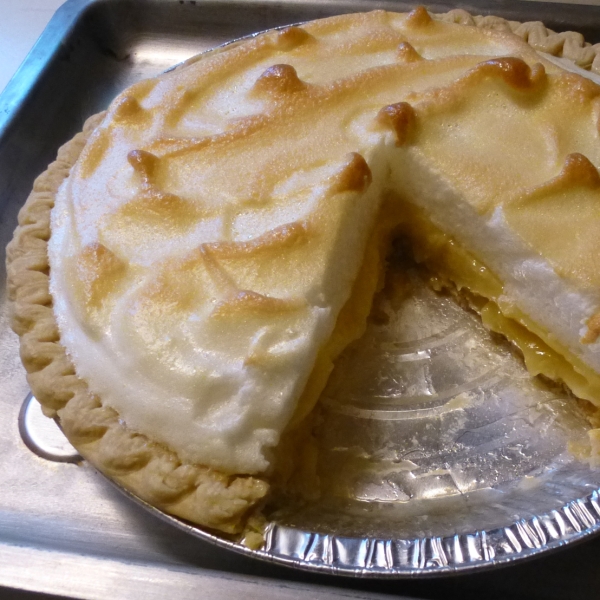 Agave-Sweetened Lemon Meringue Pie