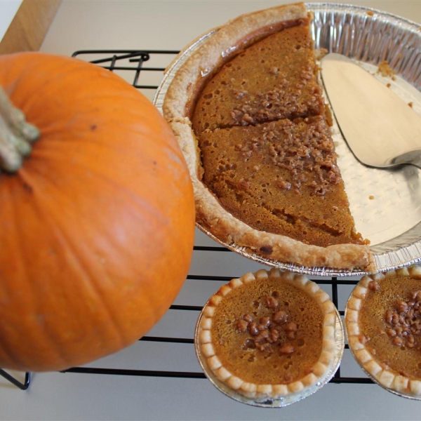 Pumpkin Toffee Pie