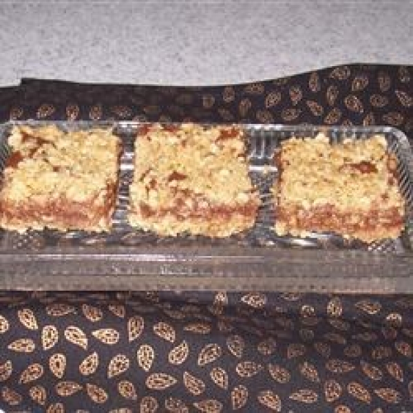 Oatmeal Cookie Bars