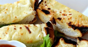 Blue Cheese and Garlic Bread
