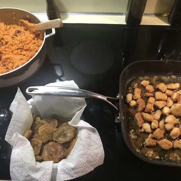 Puerto Rican Tostones (Fried Plantains)