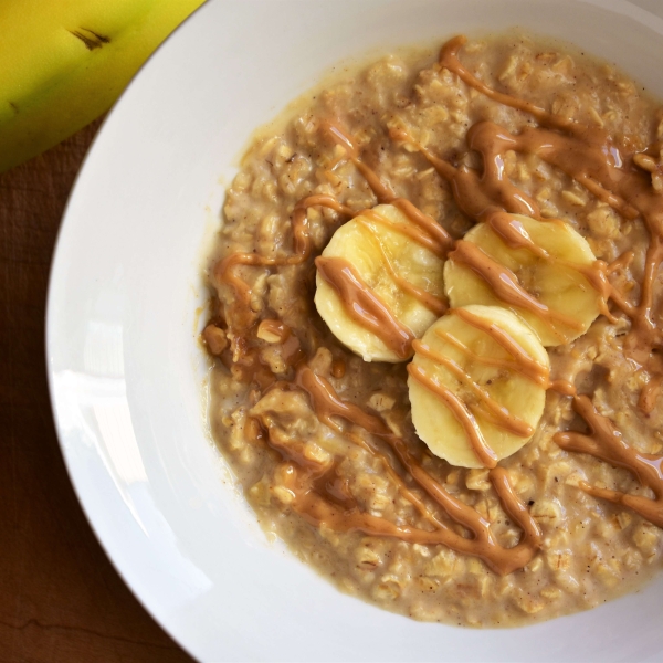 Banana-Peanut Butter Oatmeal