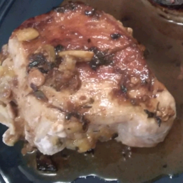 Peach-Stuffed Pork Chops