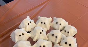 Halloween Fondant Ghost Cupcakes