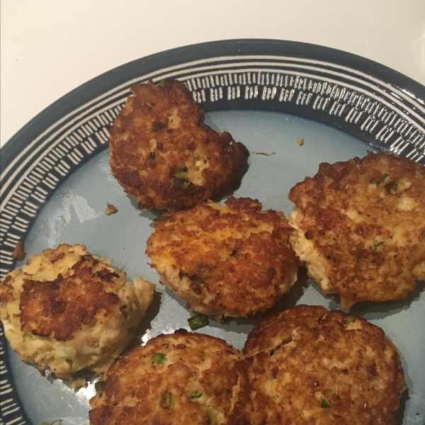 Spicy Tilapia and Feta Cakes