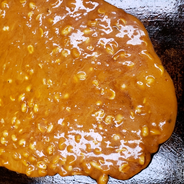 Mom's Peanut Brittle