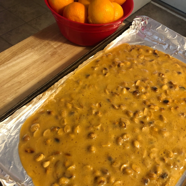 Mom's Peanut Brittle