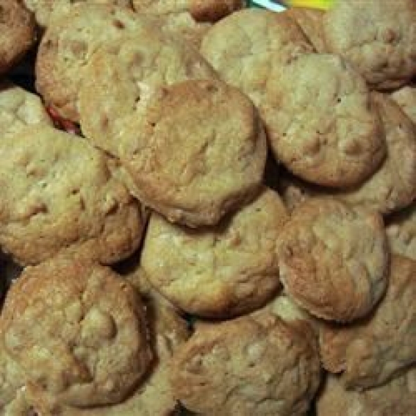 White Chocolate Macadamia Nut Cookies I