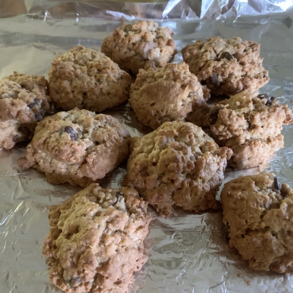 Chewy Crispy Coconut Cookies