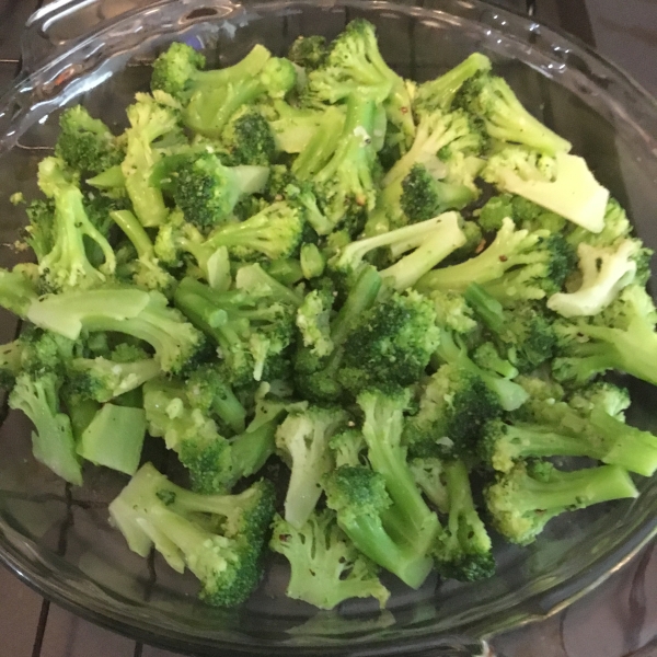 Roasted Garlic Lemon Broccoli