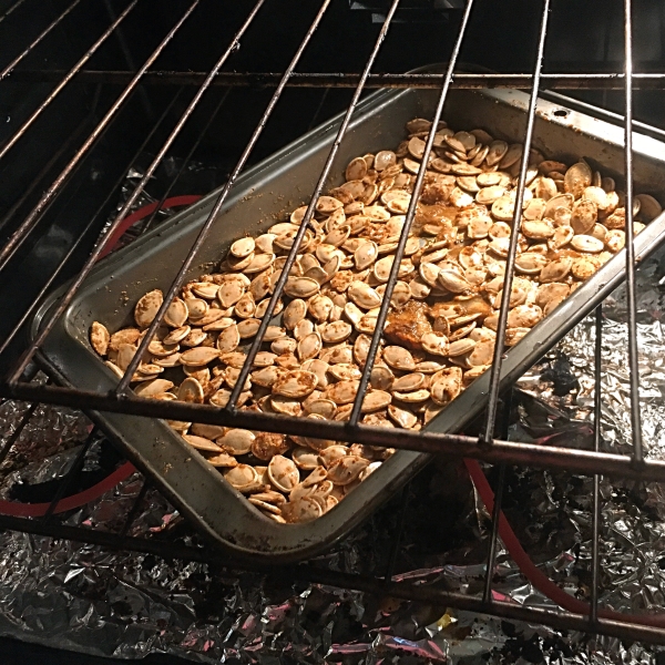 Spicy Roasted Pumpkin Seeds