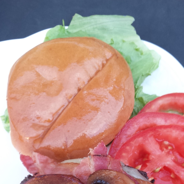 Bacon-Mushroom-Swiss Burger