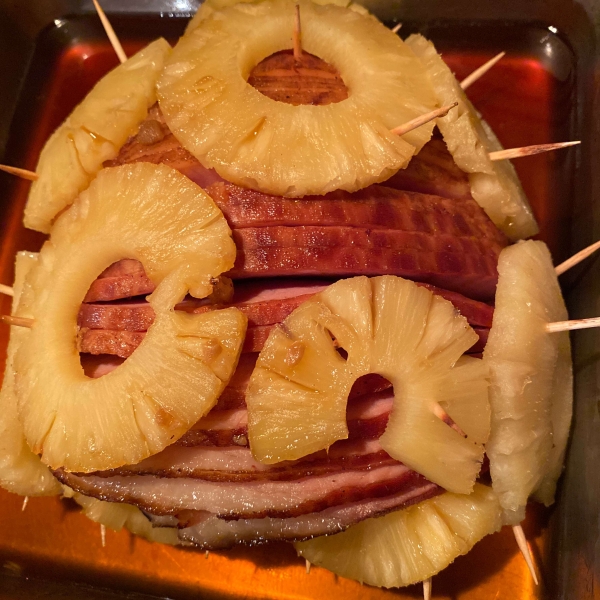 Brown Sugar and Pineapple Glazed Ham