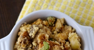 Apple and Sausage Cornbread Stuffing