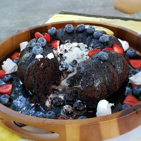 Easy Chocolate Fudge Cake