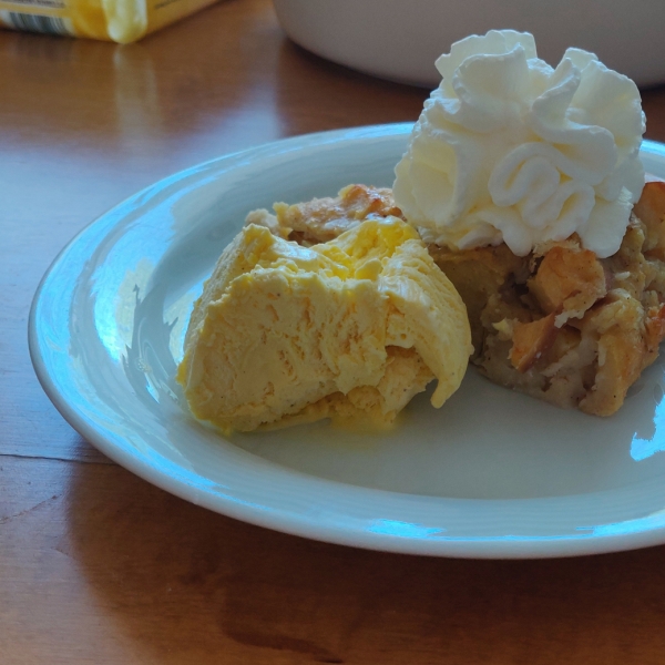 Easy Apple Bread Pudding