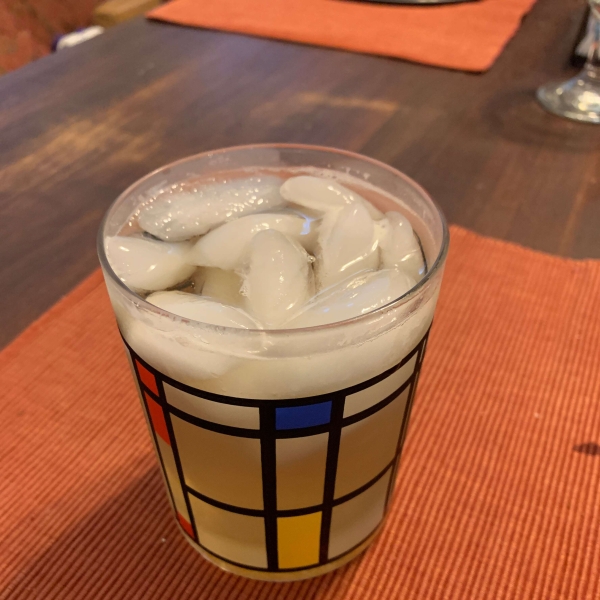 Dark 'n' Stormy Cocktail