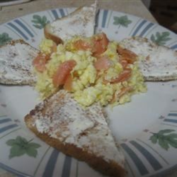 Smoked Salmon Scramble