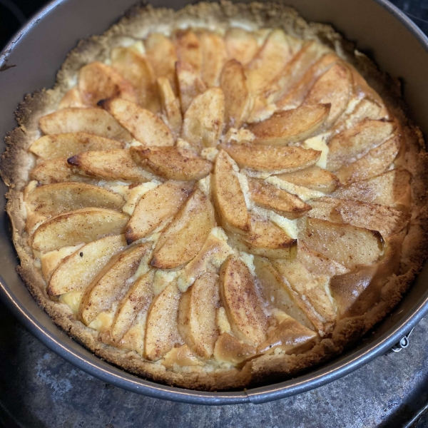 Apple Bavarian Torte