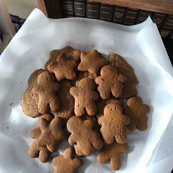 Storybook Gingerbread Men